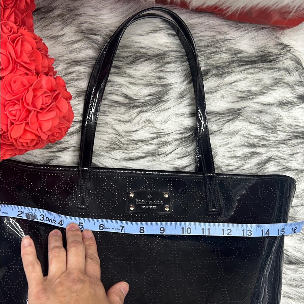 Kate Spade New York black patent leather perforated Spades tote, EUC - Picture 13 of 16